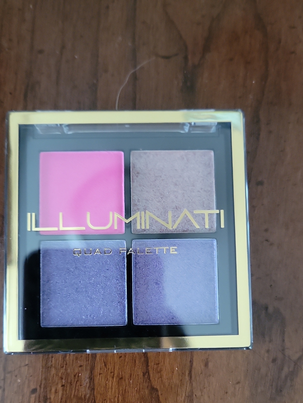 Illuminati quad pallet Royal